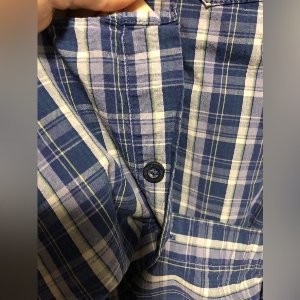 🪽The North Face Classic Blue Plaid Long Sleeve Button Down Shirt - Picture 5 of 15